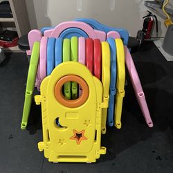 Toddler Play Pen 16 pannels