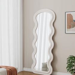 White wavy trendy mirror 