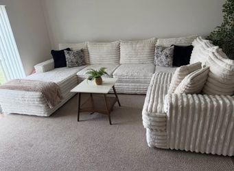 Beautiful U shaped sectional
