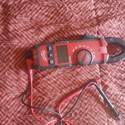 Milwaukee 600v Meter