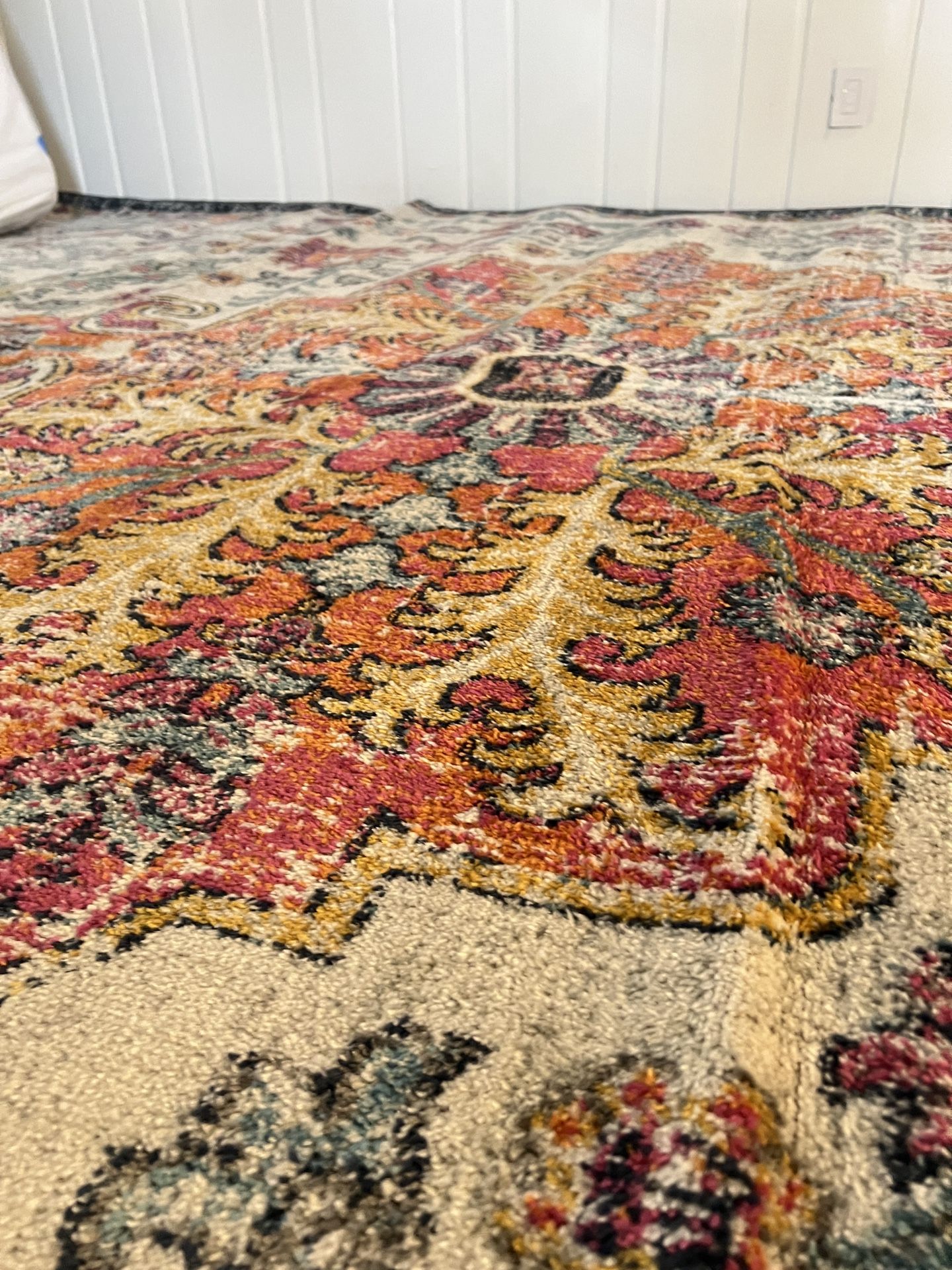 Area rug 10X14 Brand new Never Used