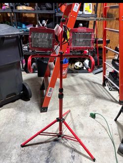 Dual Head LED Work Light Stand - Adjustable Tripod