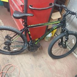 Schwinn Sidewinder Mountain Bike 