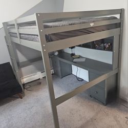 Loft Bed w/ Desk