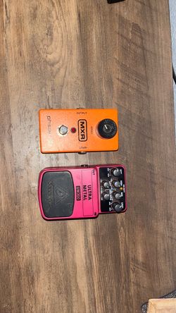Guitar pedals