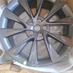 Tesla Rim 💥💥💥💥