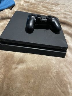 PS4 Slim