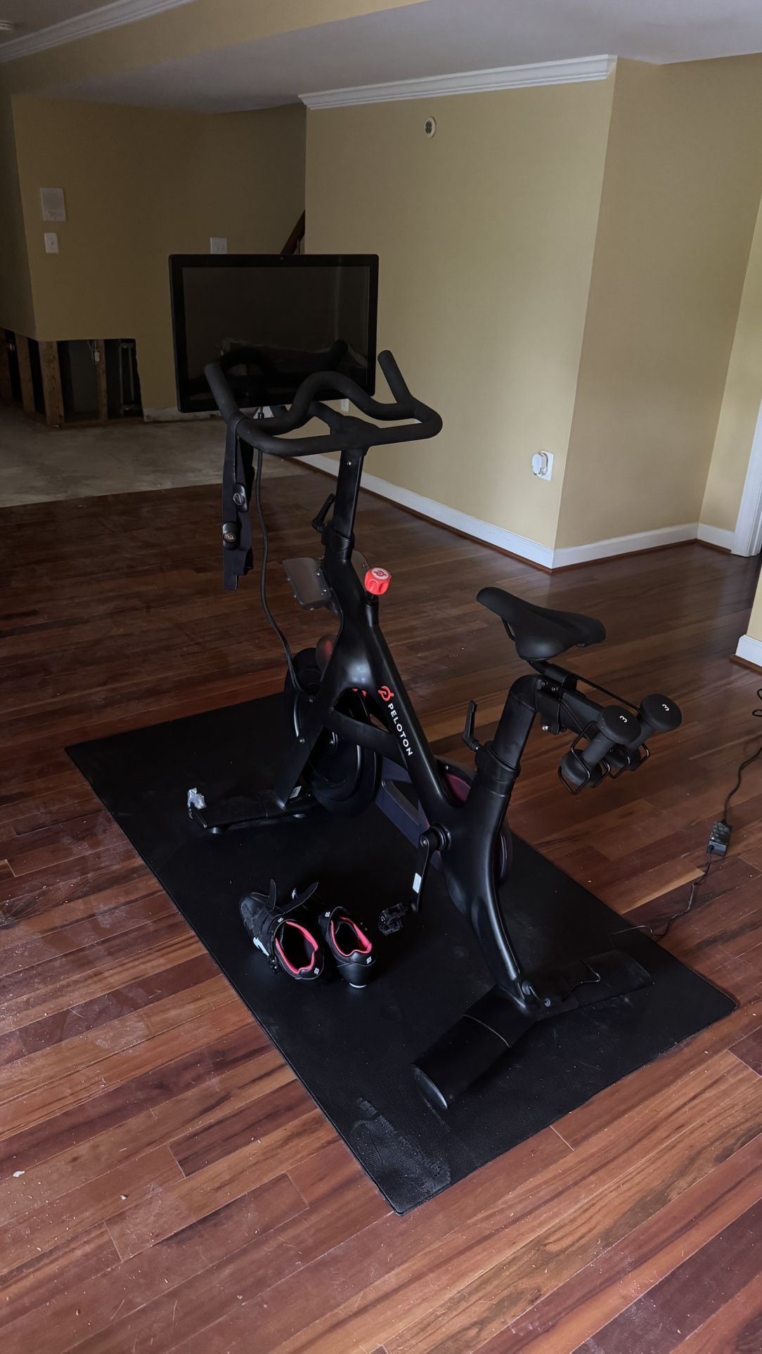 Peloton Bike | Exercise Bike - Used In Lovely Condition!!!
