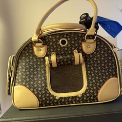Luxury Pet Carrier 
