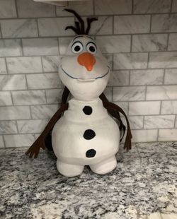 Olaf plush backpack