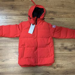 Red Canada Goose Coat Size Medium 