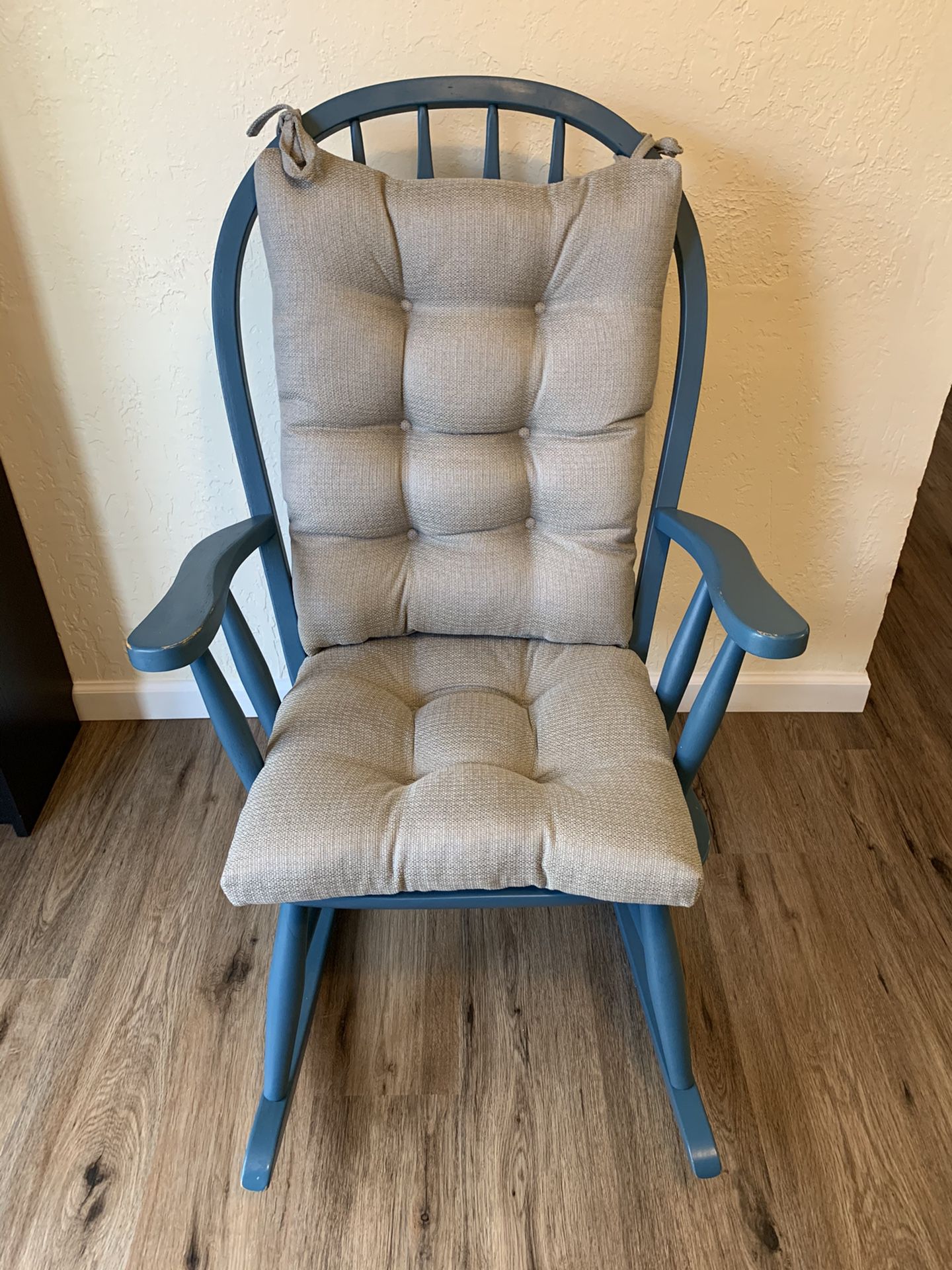 Rocking Chair with Removable Cushion