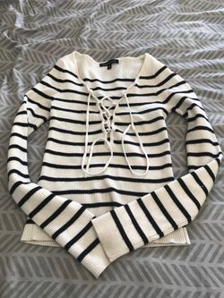 Kendall and Kylie long sleeve
