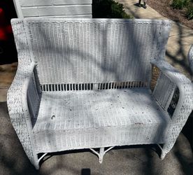 White wicker bench price drop until Thursday!