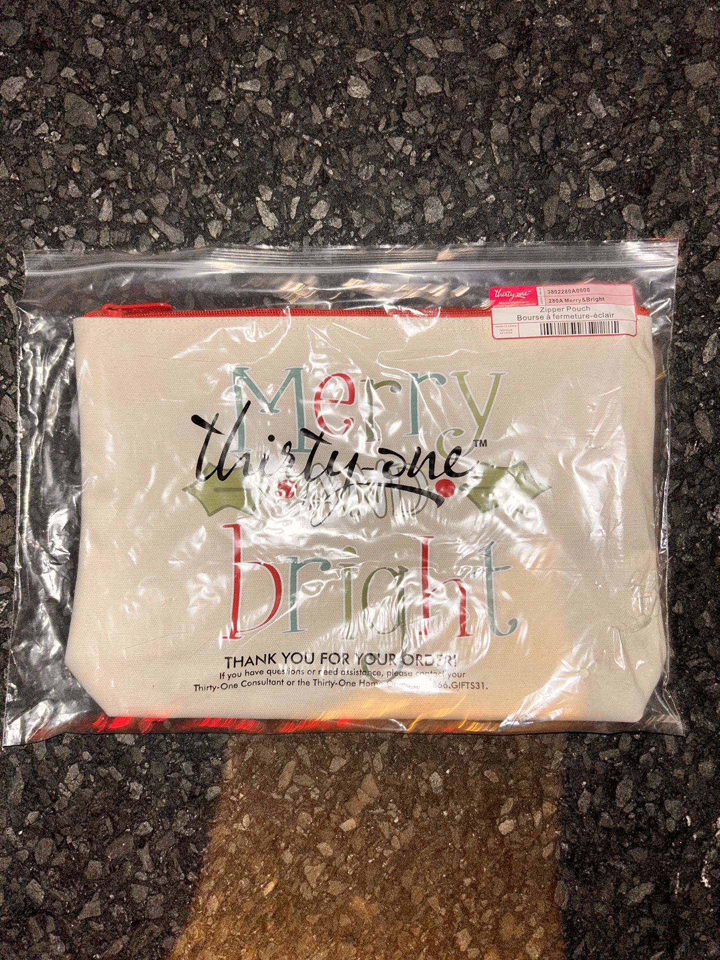 Thirty One Merry And Bright Zipper Pouch