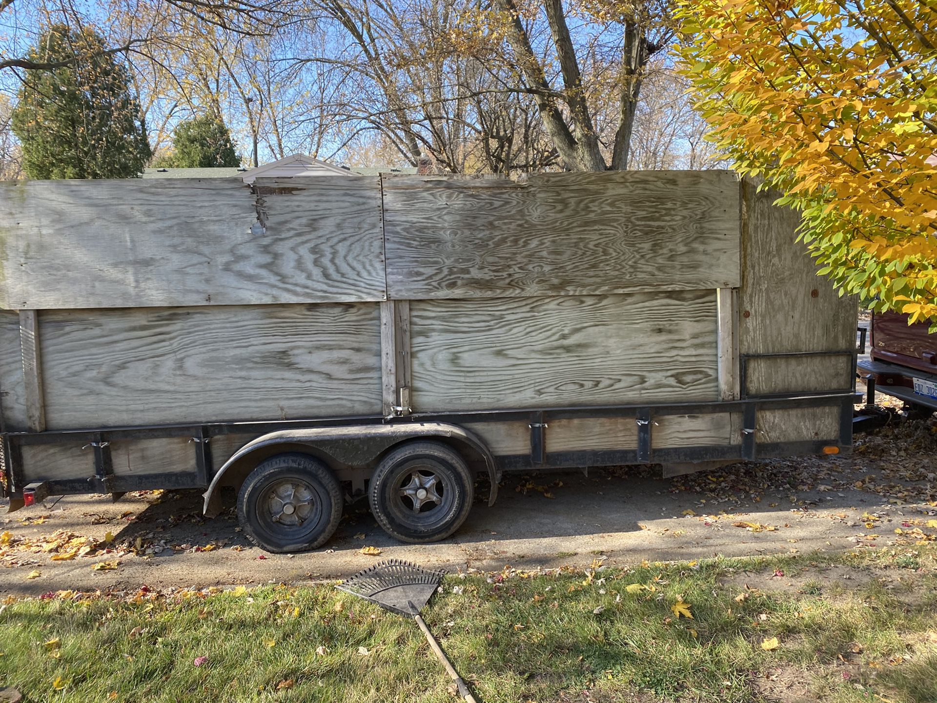 18ft trailer with walls built up