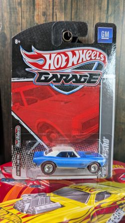 Hot Wheels Garage Blue '67 Camaro