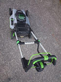 EGO Self Propelled Lawn Mower 2024 Excellent Condition (No Bag-No Battery-No Charger) pick up fremont sea. No low ball offers please. No trades.
