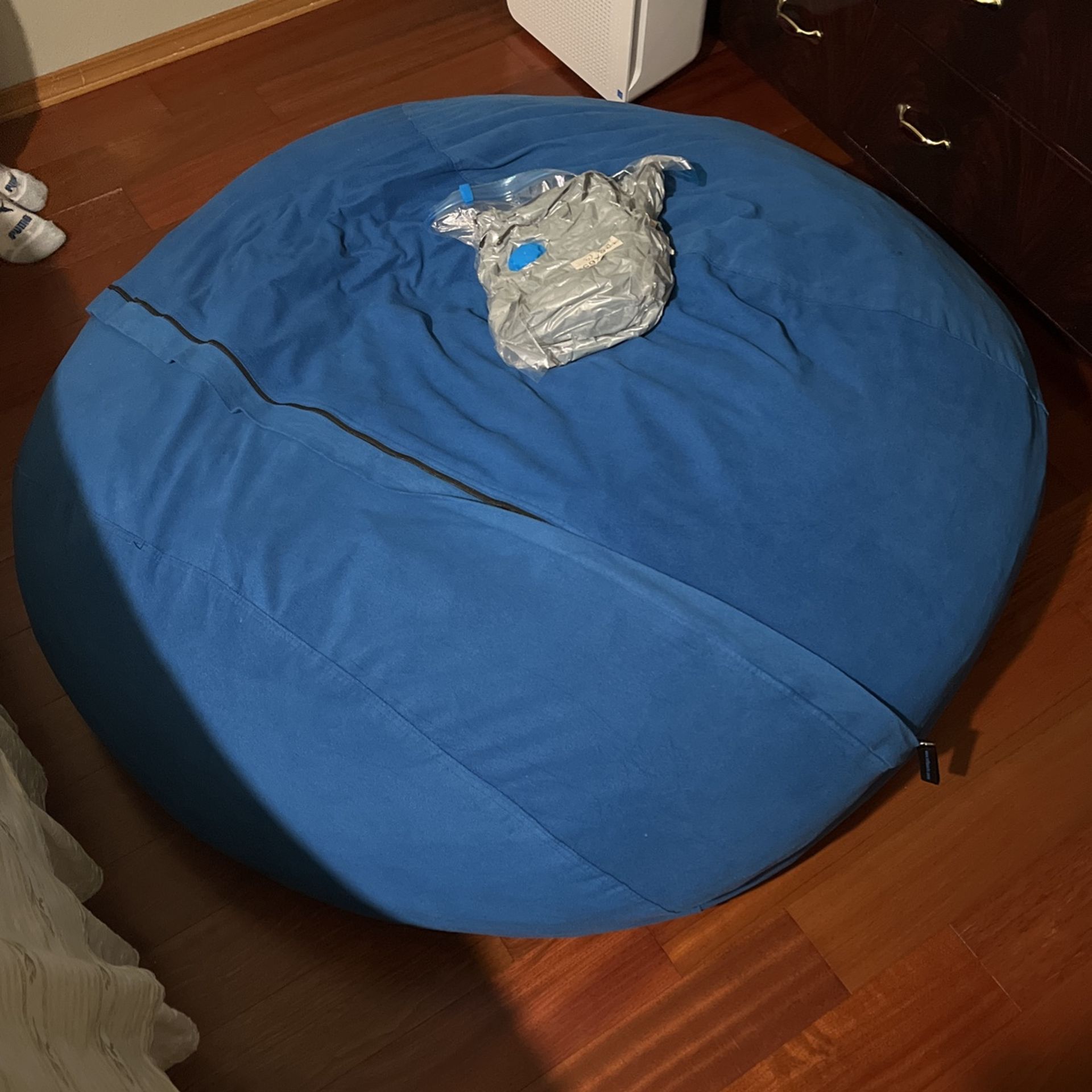 Foam/bean Bag Chair