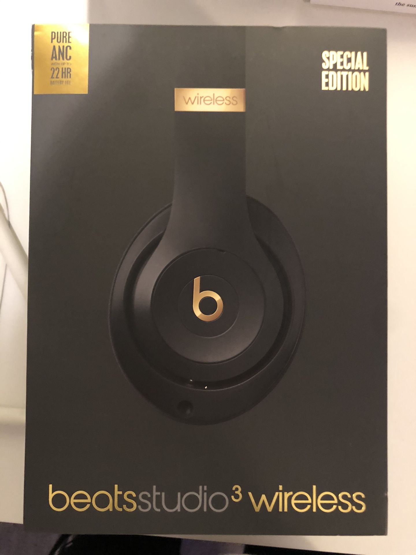 Beats Studio3 Wireless Headphones Limited Edition