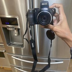 Fujifilm Finepix S2940WM 14MP 24X Digital Camera with Cap + Sd Card