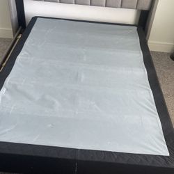 Full size box spring
