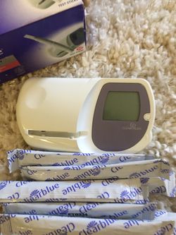 Clear blue fertility test includes 14 test sticks