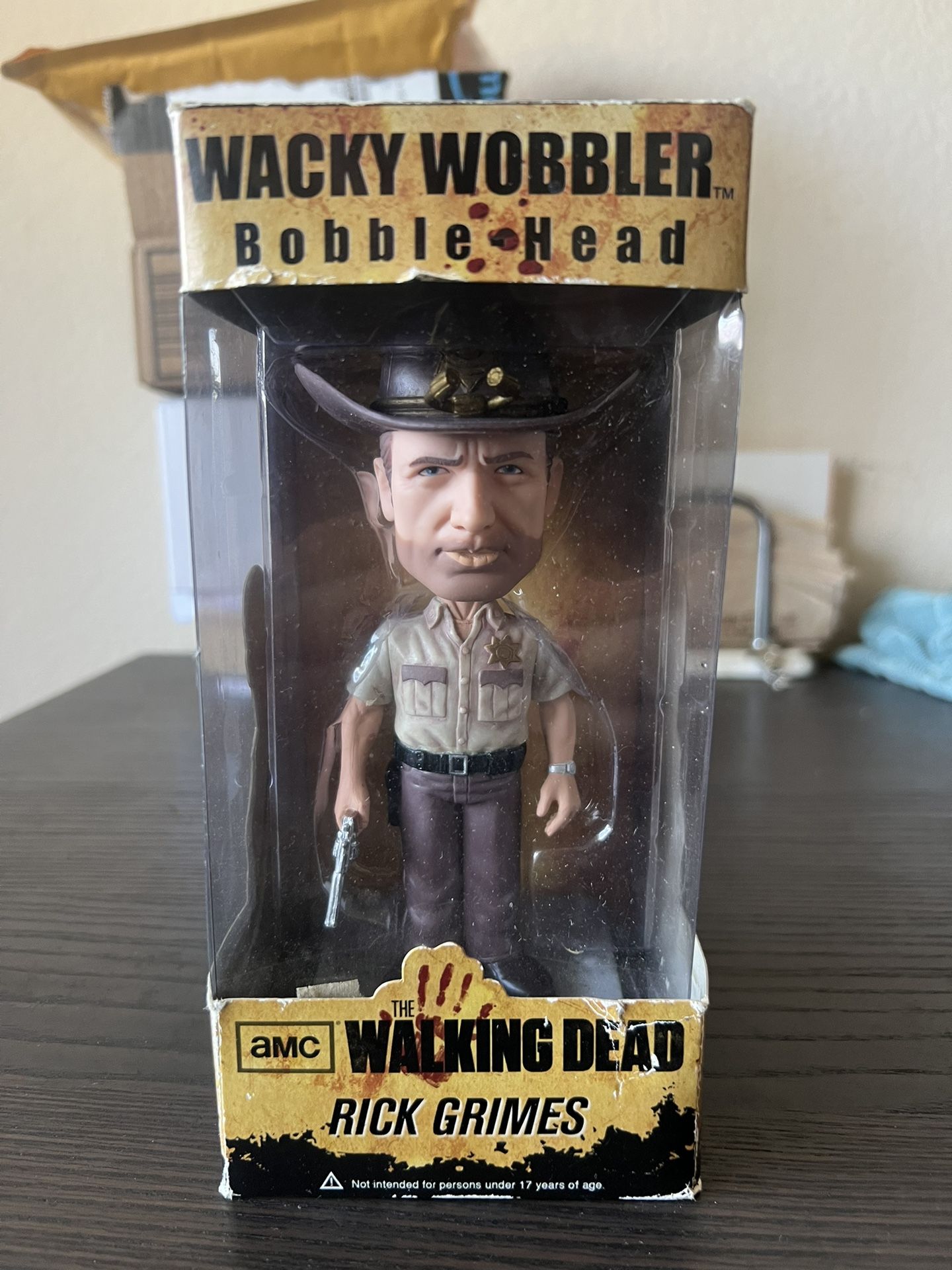 VAULTED Rick Grimes Bobblehead Walking Dead Wacky Wobbler Funko AMC Television