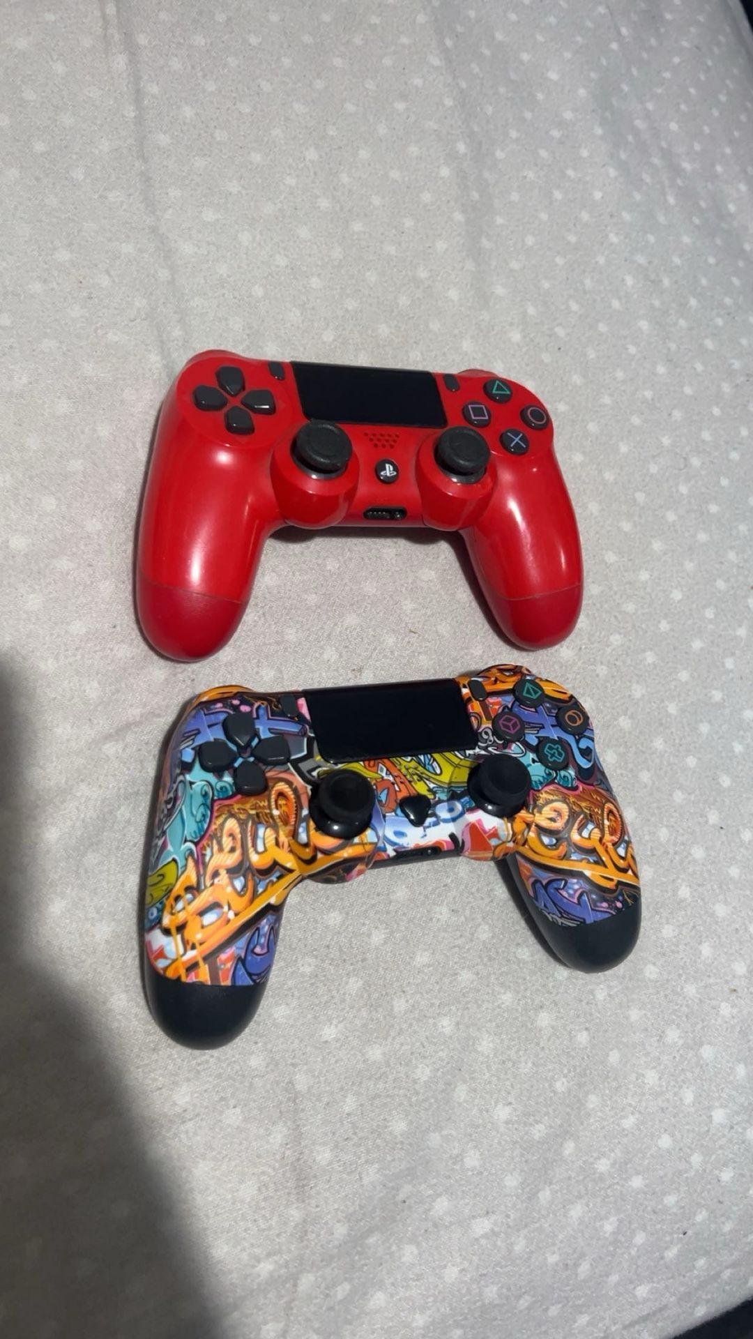 PS4 Controllers 