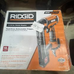 Various Pneumatic Air Guns