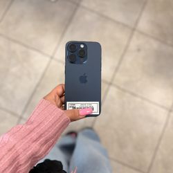 iPHONE 15 PRO UNLOCKED 256GB 