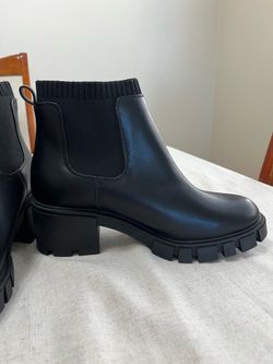 Women’s Ankle Boots size 10, NEW!