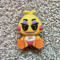 Funko FNAF Mystery Mini Figure Sitting Chica 1/36 No Beak Five Nights At Freddys