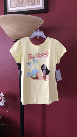 Disney girls top size M 7/8 And L 11/12 available