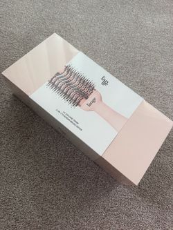 L'ANGE HAIR Le Volume 2-in-1 Titanium Blow Dryer Brush