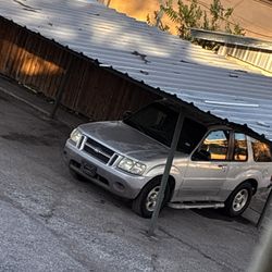 2002 Ford Explorer Sport