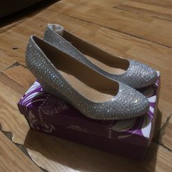 Size 6 Never Used 