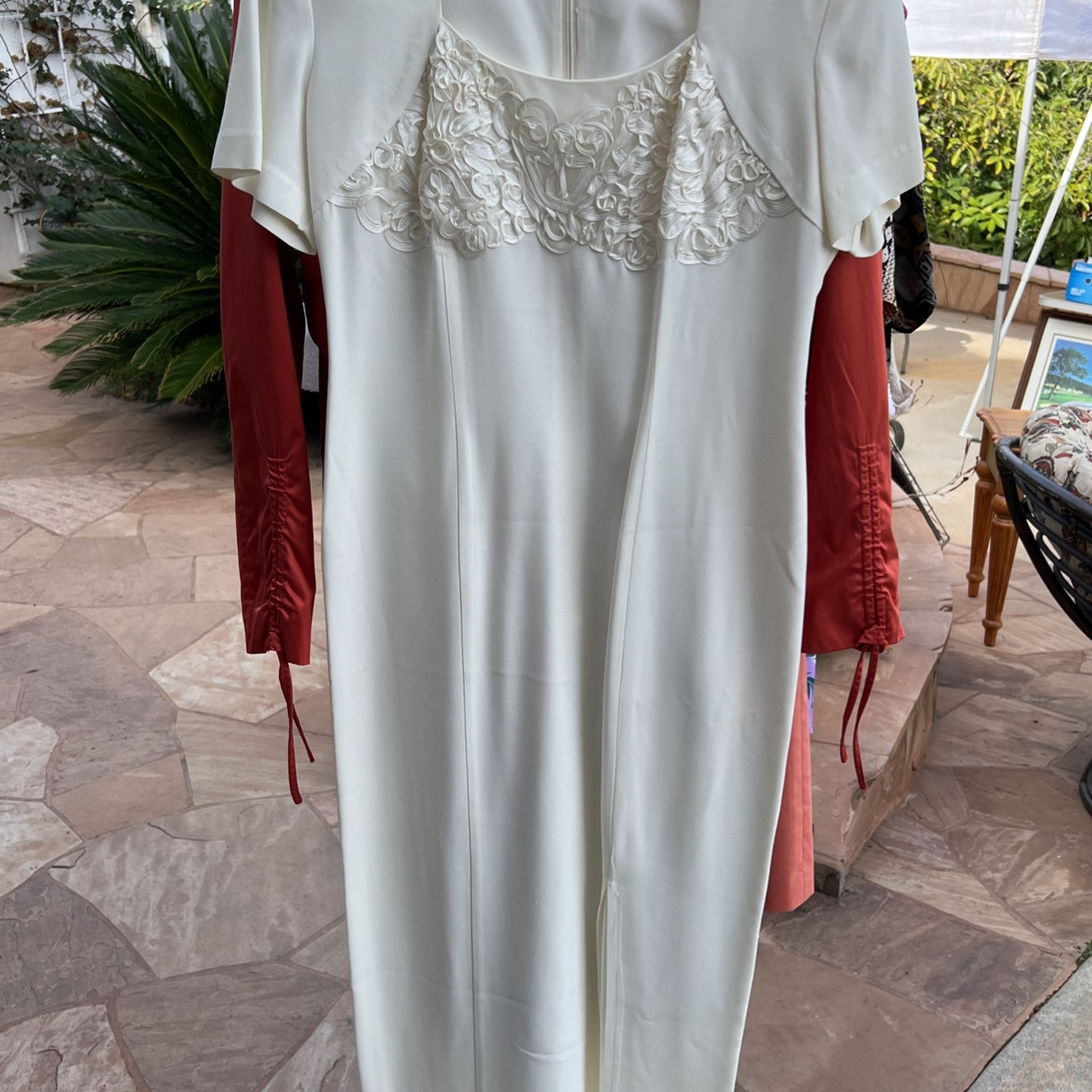 White/Off-White Wedding/Party Dress (SZ S)