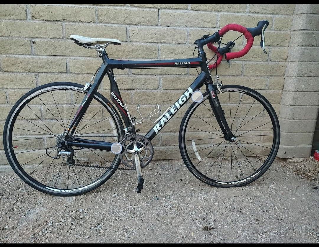 Raleigh Bike $350 Obo Need Gone Asap