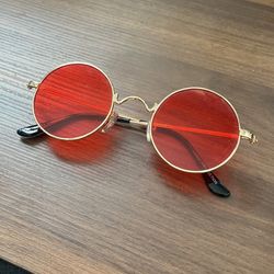 Red Lenses