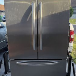 Kitchen Aid Refrigerator 