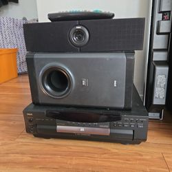RCA 5 CD Changer Subwoofer And Speaker