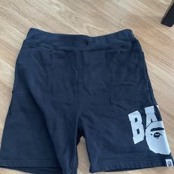 Bape shorts baggy fit 