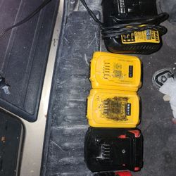 Estoy Vendiendo Todo Por 65 