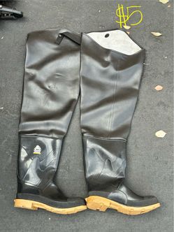 Wading boots