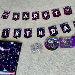 Roller Skate Birthday Party decor- new/ like new condition!