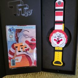 Toy Tokyo Mc Supersized Watch LIMITED EDITION Ron English Collectible Box Set