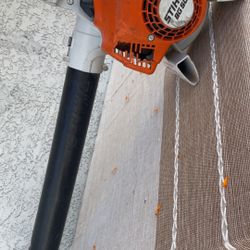 Leaf Blower 