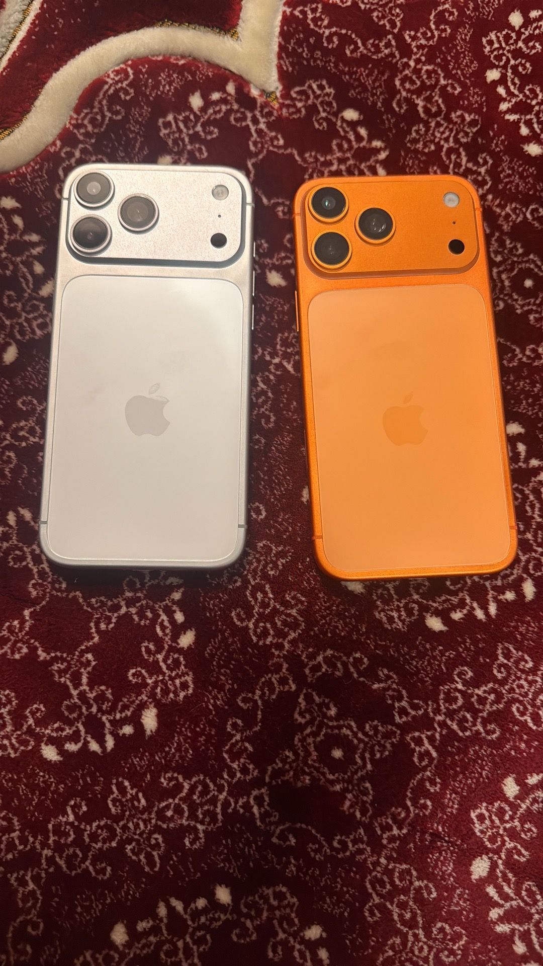 Brand new I phone 17 pro max but this is not original