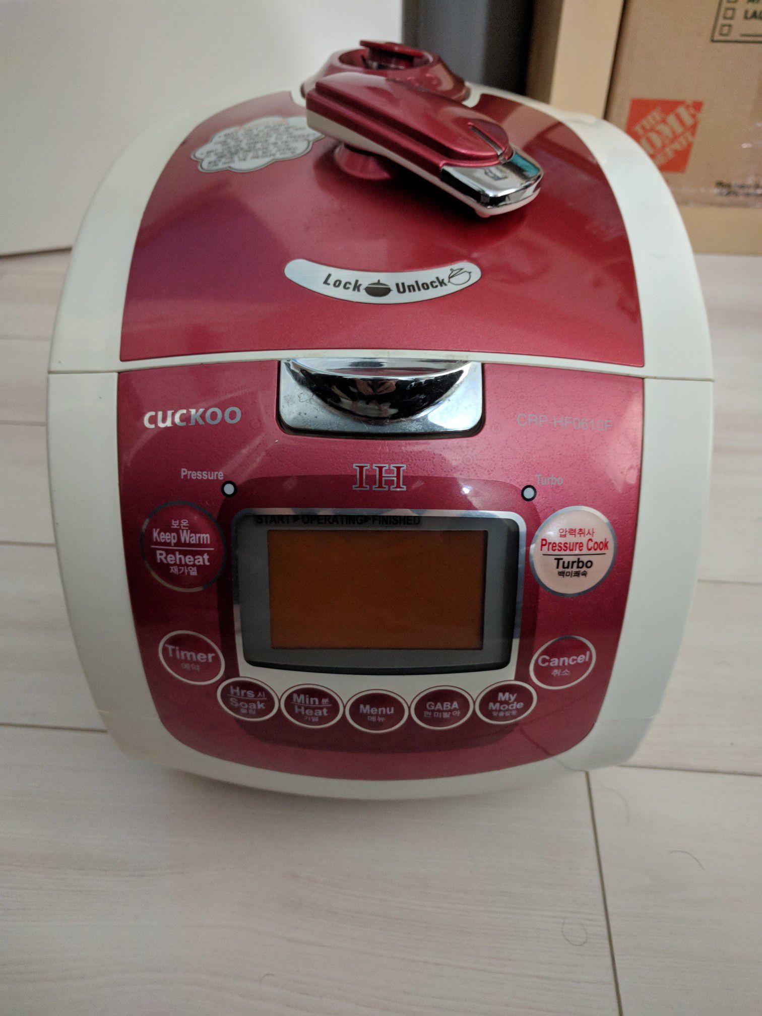 Cuckoo 6-Cup Induction Pressure Rice Cooker CRP-HF0610F